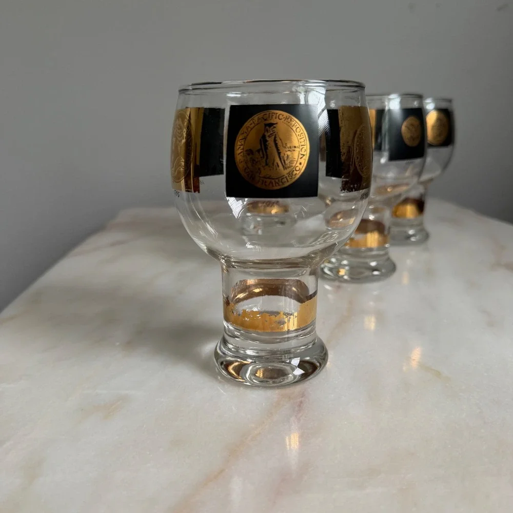 Vintage Federal Glass Coin Medallion Gold Black Footed Glasses Set of 4 MCM